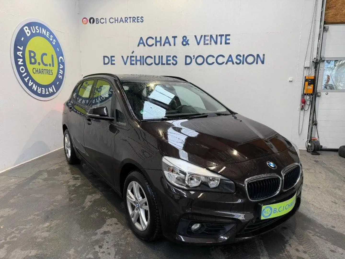 BMW 216 SERIE ACTIVETOURER (F45) 216D 116CH BUSINESS Schwarz - 2