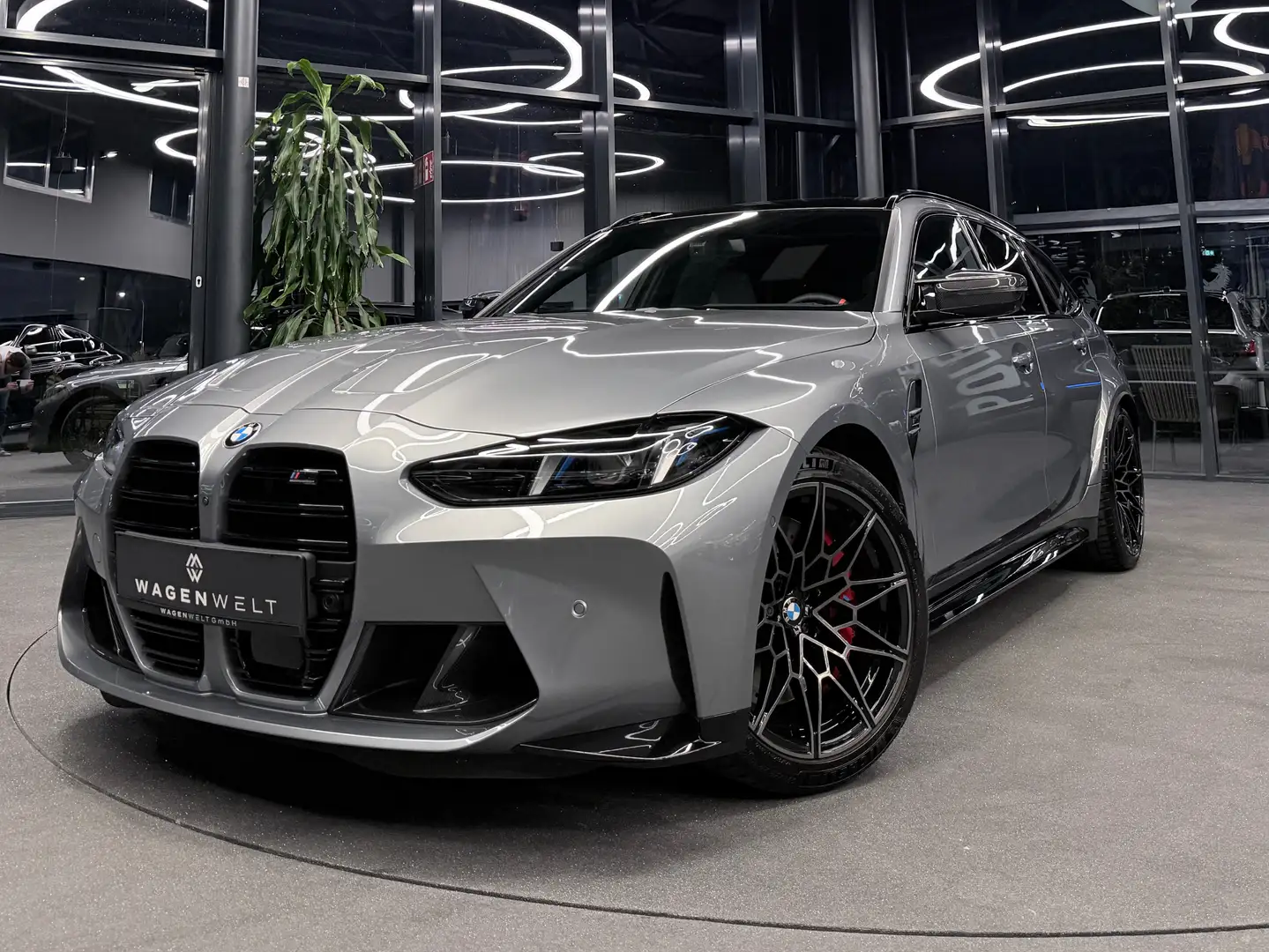BMW M3 xDrive Competition M Grau - 1