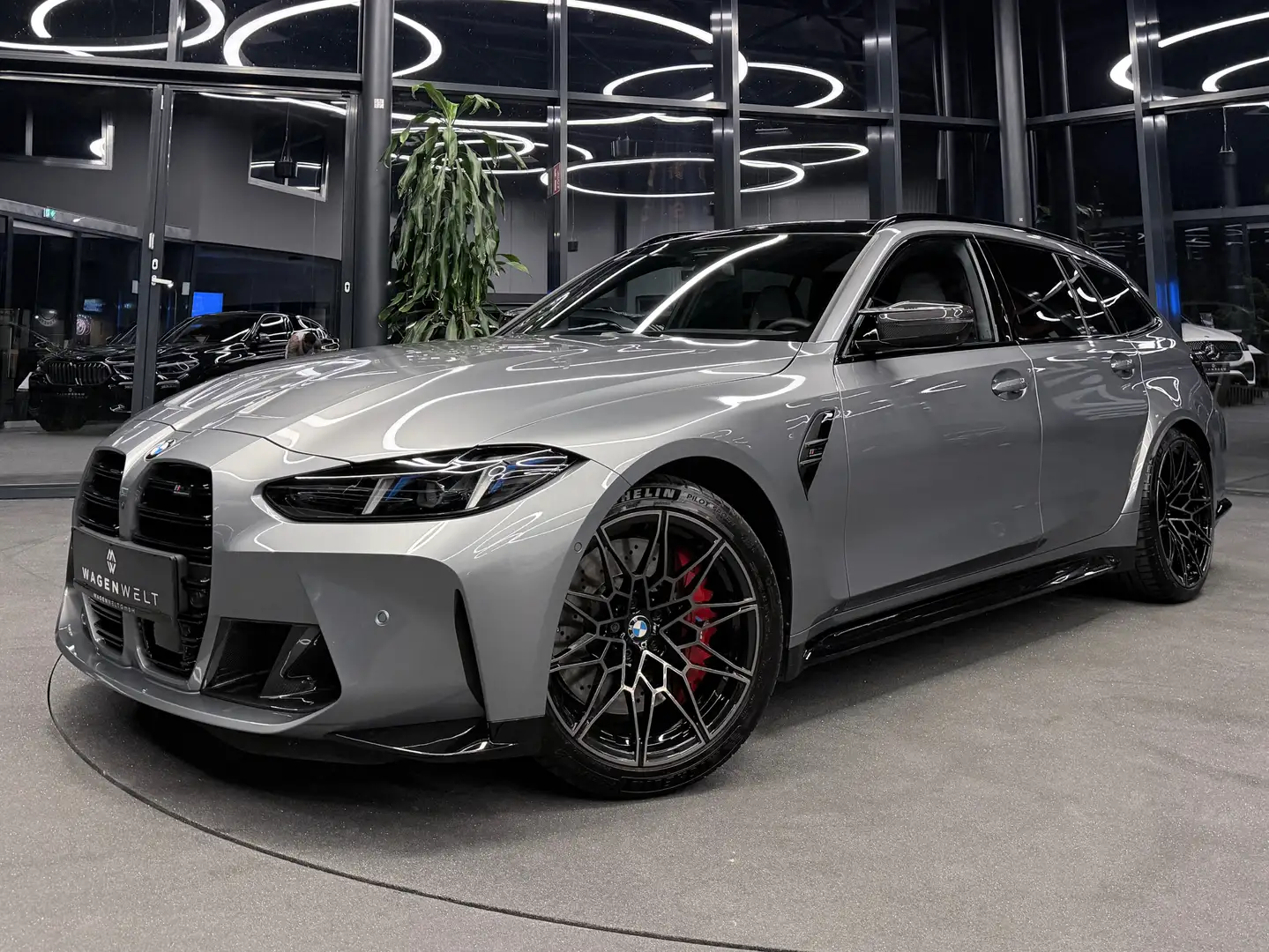 BMW M3 xDrive Competition M Grau - 2