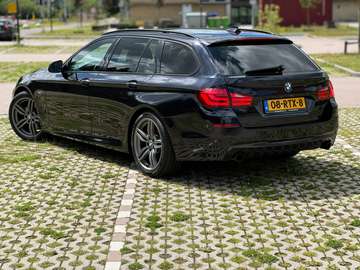 535i Touring (F11) High Executive M Sports incl. winterbanden en CarPlay/Android