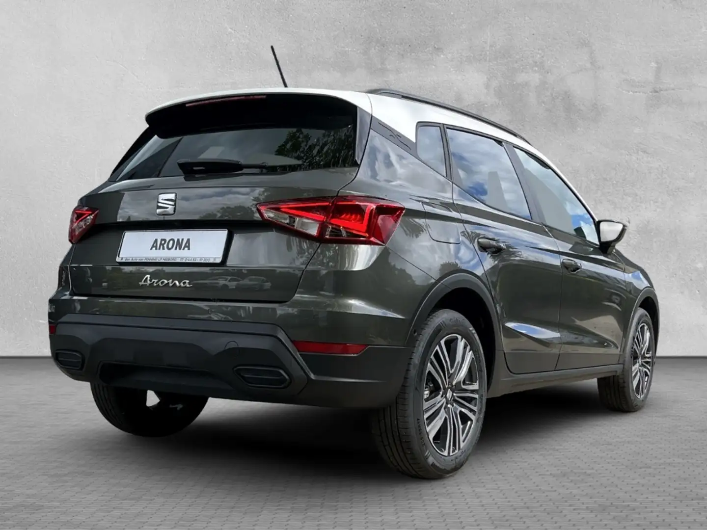 SEAT Arona STYLE EDITION / UPE: 35.290,- € / 1.0 TSI DSG LED Grau - 2