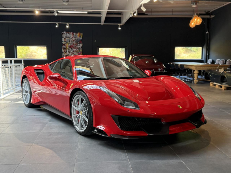 Ferrari 488 PISTA Full CARBON "No Stripe ! " Lift Kamr. — photo 2