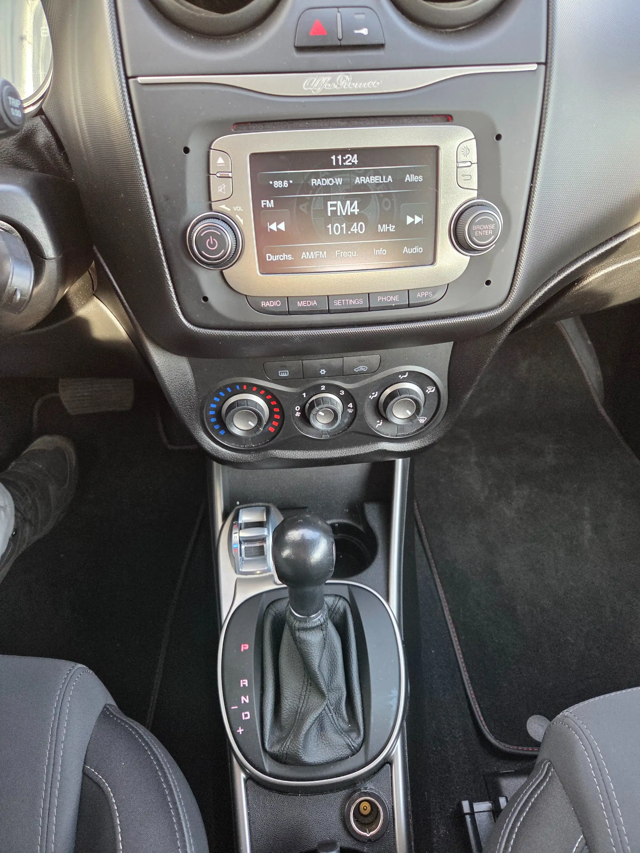 Alfa Romeo MiTo Alfa MiTo 1,4 MultiAir Super TCT Super — photo 12