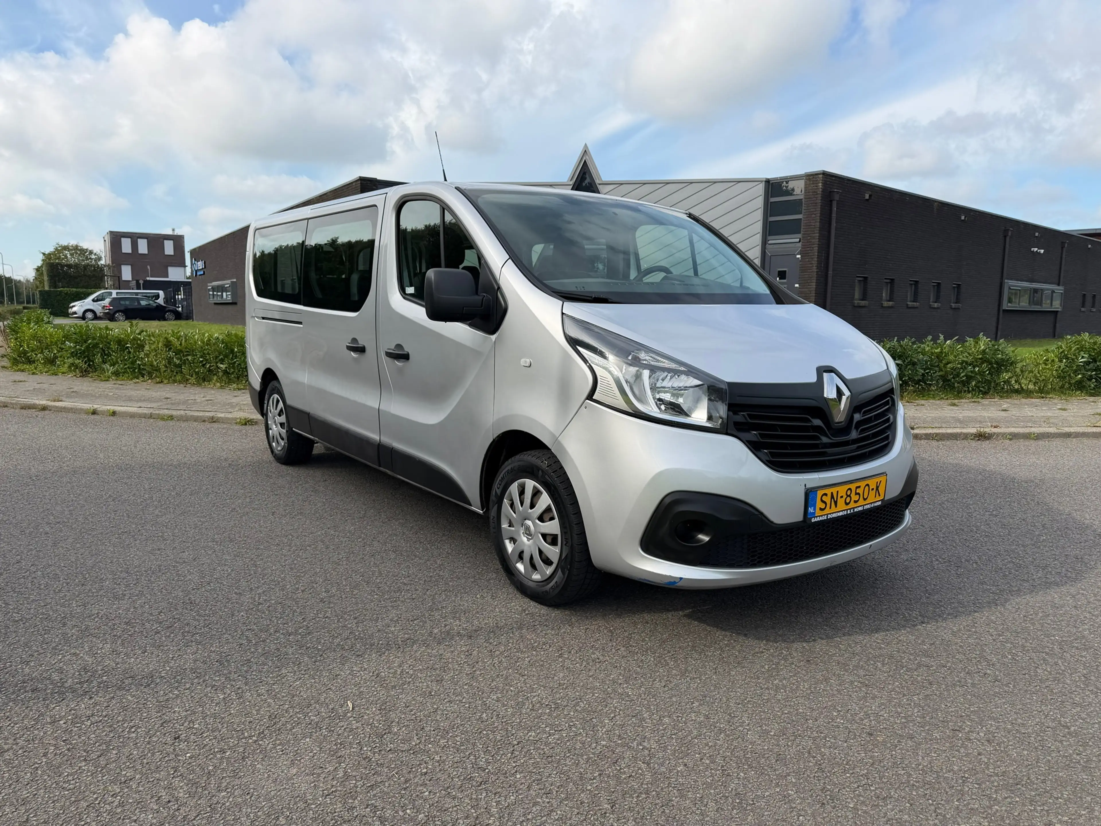 Renault Trafic Passenger 1.6 dCi Grand Authentique Energy