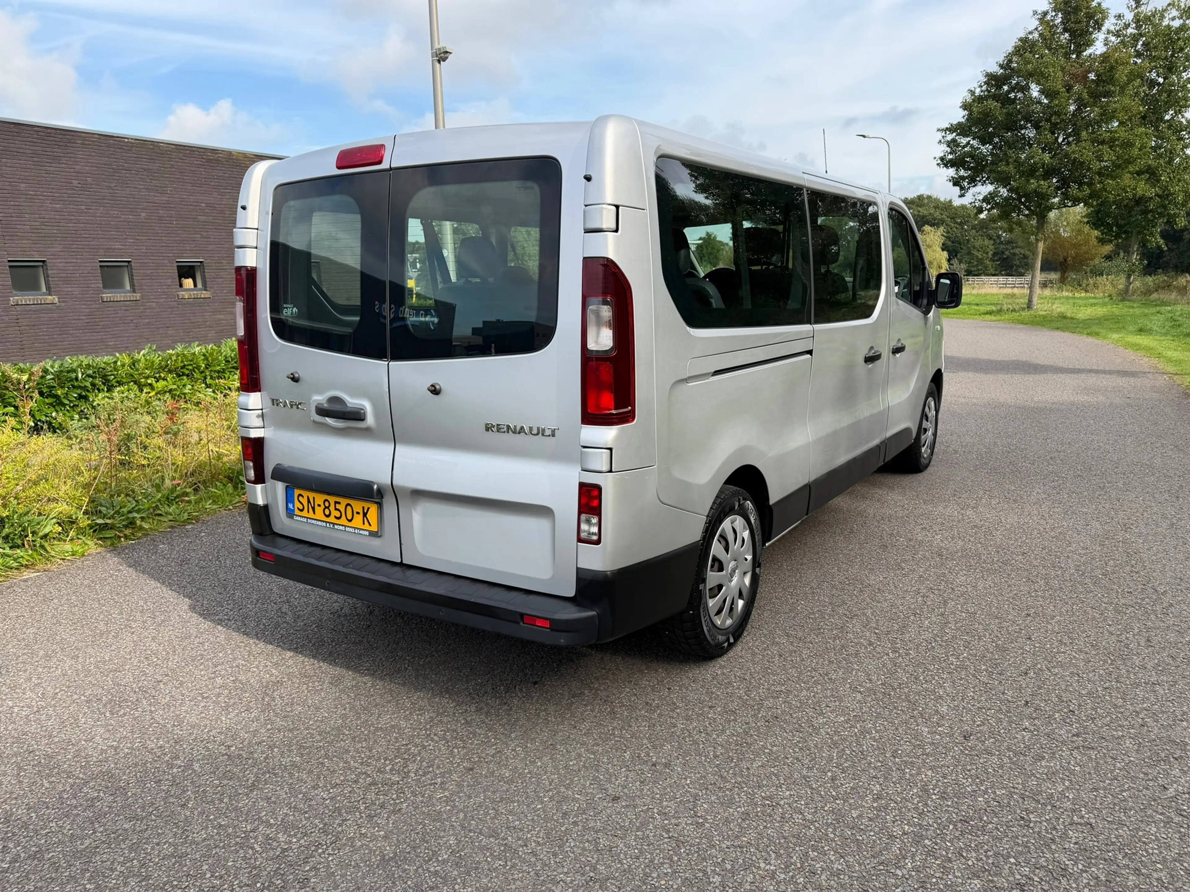 Renault Trafic Passenger 1.6 dCi Grand Authentique Energy — photo 4
