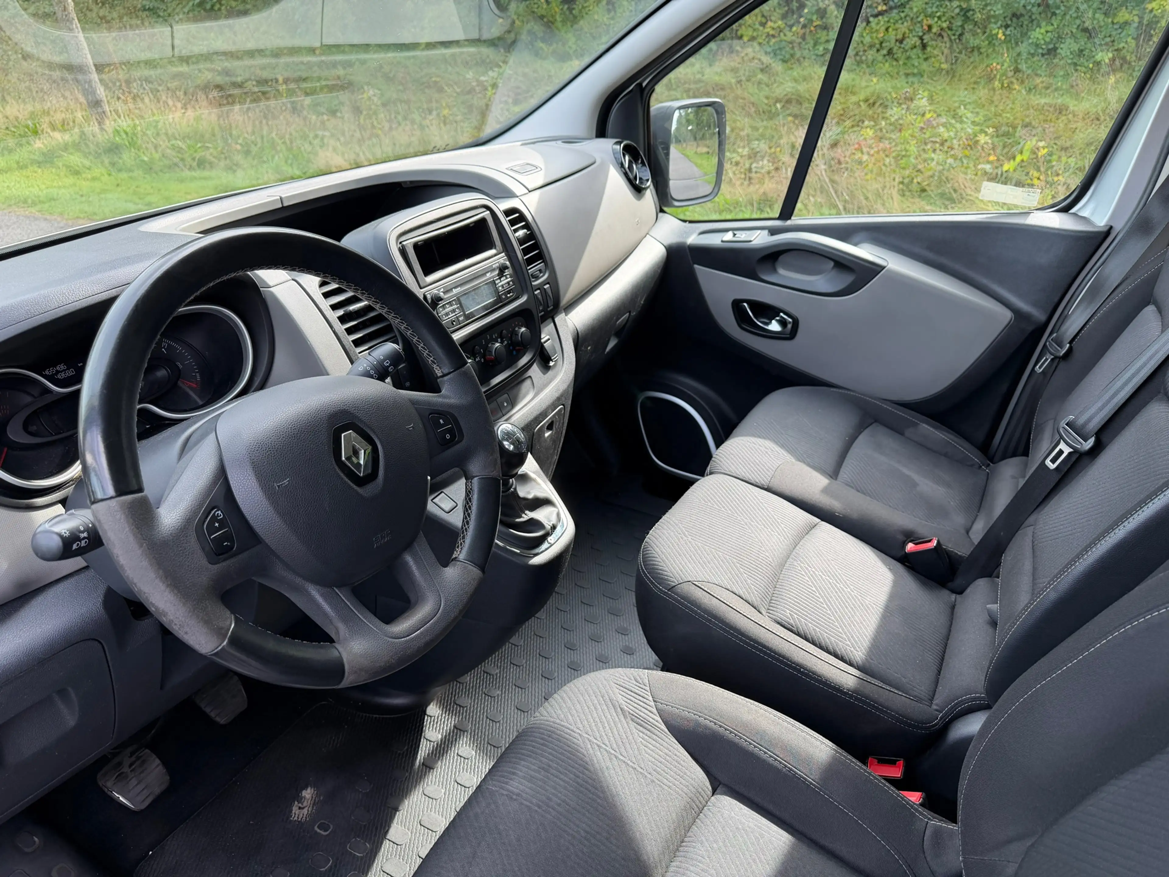 Renault Trafic Passenger 1.6 dCi Grand Authentique Energy — photo 7