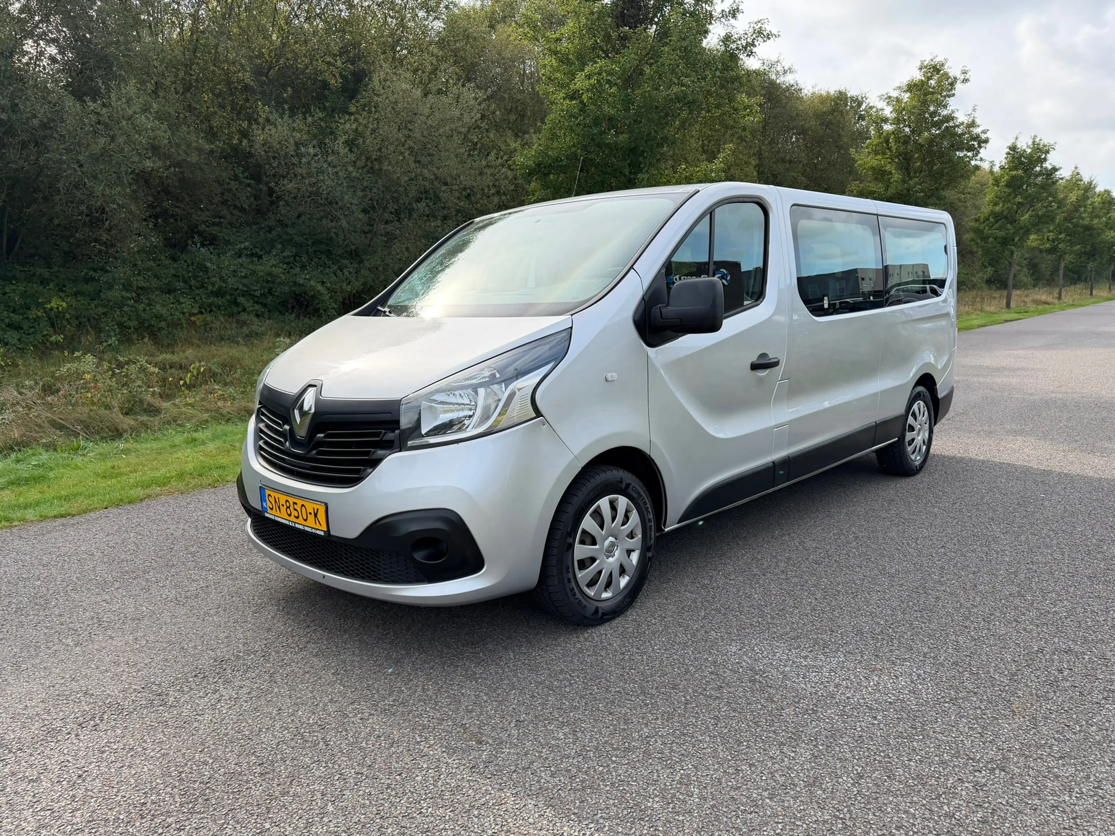 Renault Trafic Passenger 1.6 dCi Grand Authentique Energy — photo 2