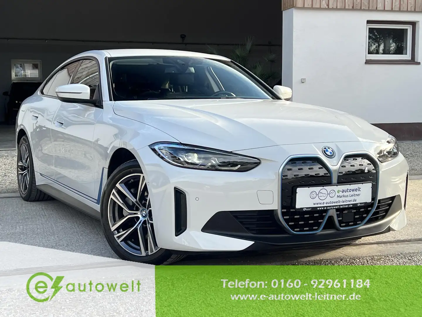 BMW i4 eDrive40 Komfortzugang 18" LED RFK DAB 1.Hd. Mwst. Blanc - 1