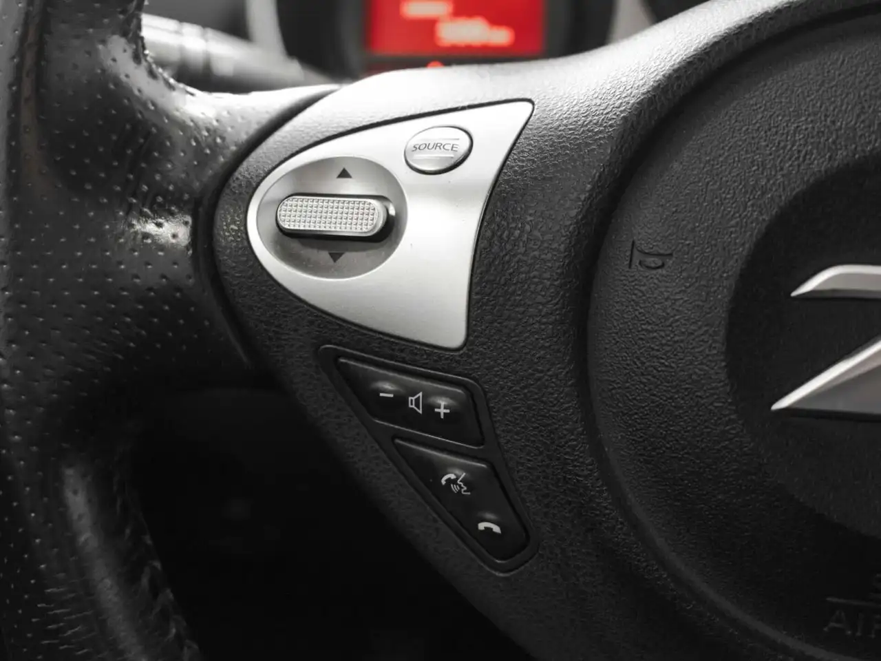 Nissan 370Z снимка Nissan 370Z