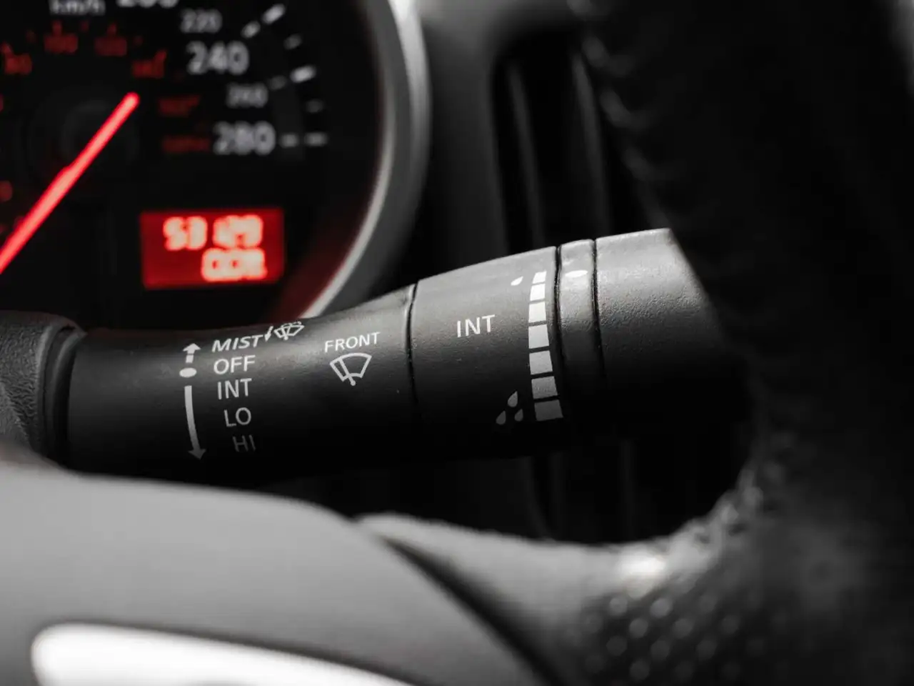 Nissan 370Z снимка Nissan 370Z