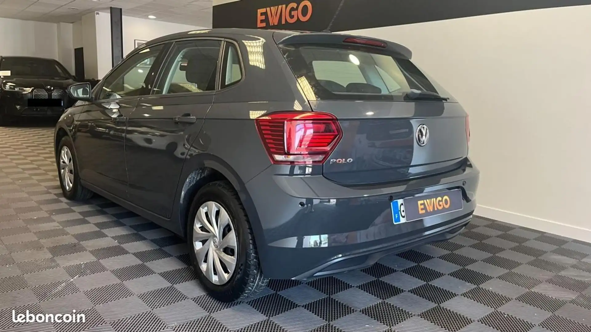 Volkswagen Polo 1.0 TSI 95 LOUNGE + AIDE AU PARKING ARRIERE - 2