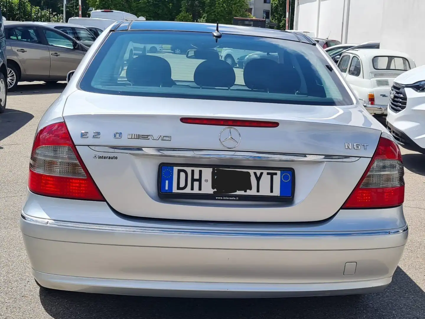 Mercedes-Benz E 200 Classe E - W211 Berlina  Elegance auto Argento - 2