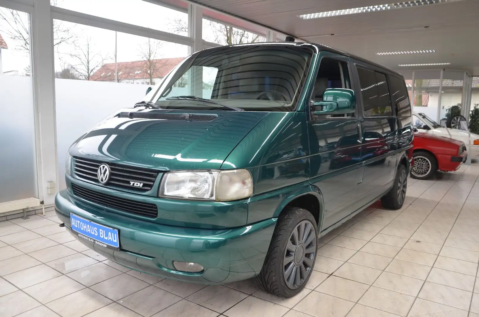 Volkswagen T4 Multivan 2.5 TDI *KLIMAAUTO*7 SITZER*AHK* Vert - 1