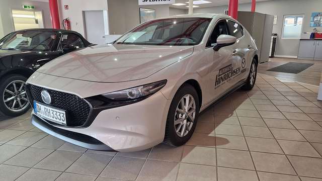 Imagine Mazda 3 2025 2.5L e-SKYACTIV-G140 6AT Centre-line DESI