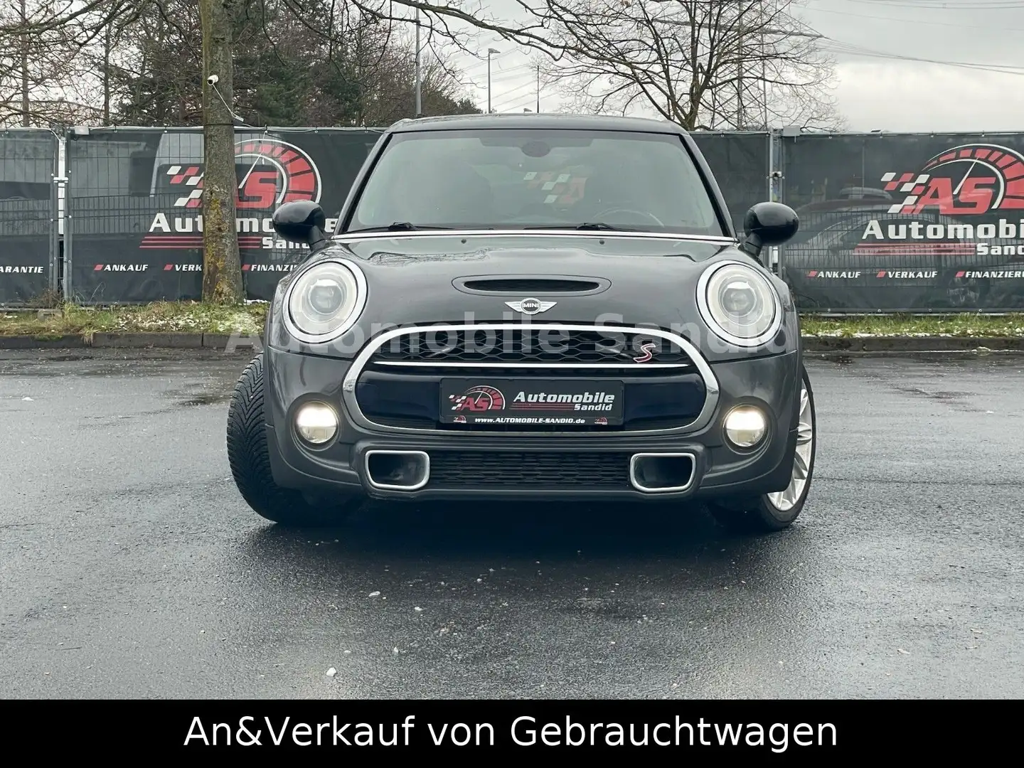 MINI Cooper SD Mini 5-trg. Cooper SD*Pano*Navi*Harman Grau - 2