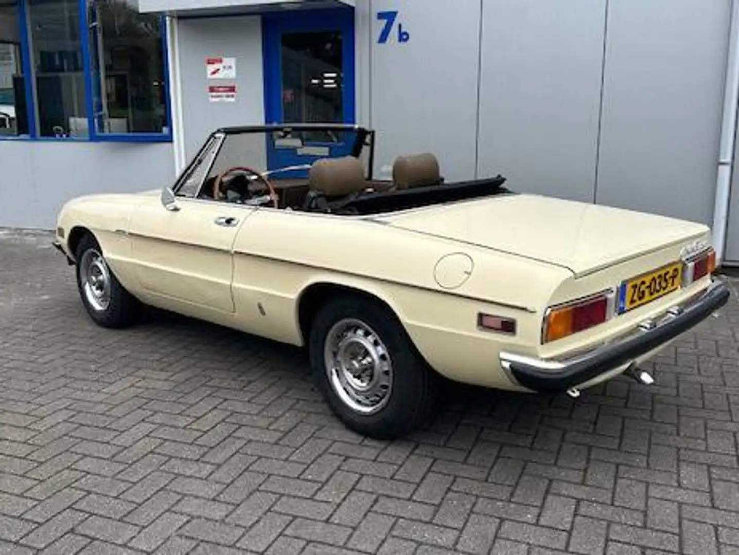 Alfa Romeo Spider 2.0 Wit - 2