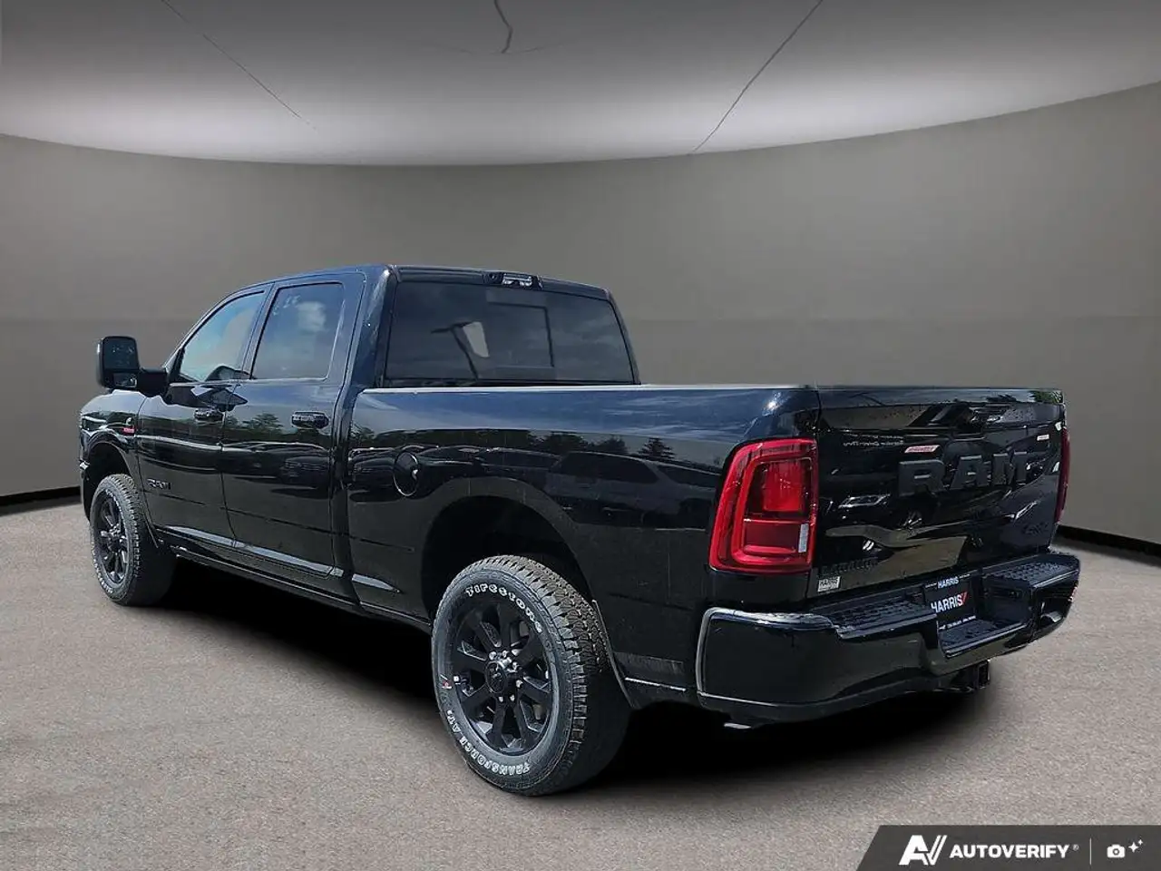 RAM 3500 снимка RAM 3500