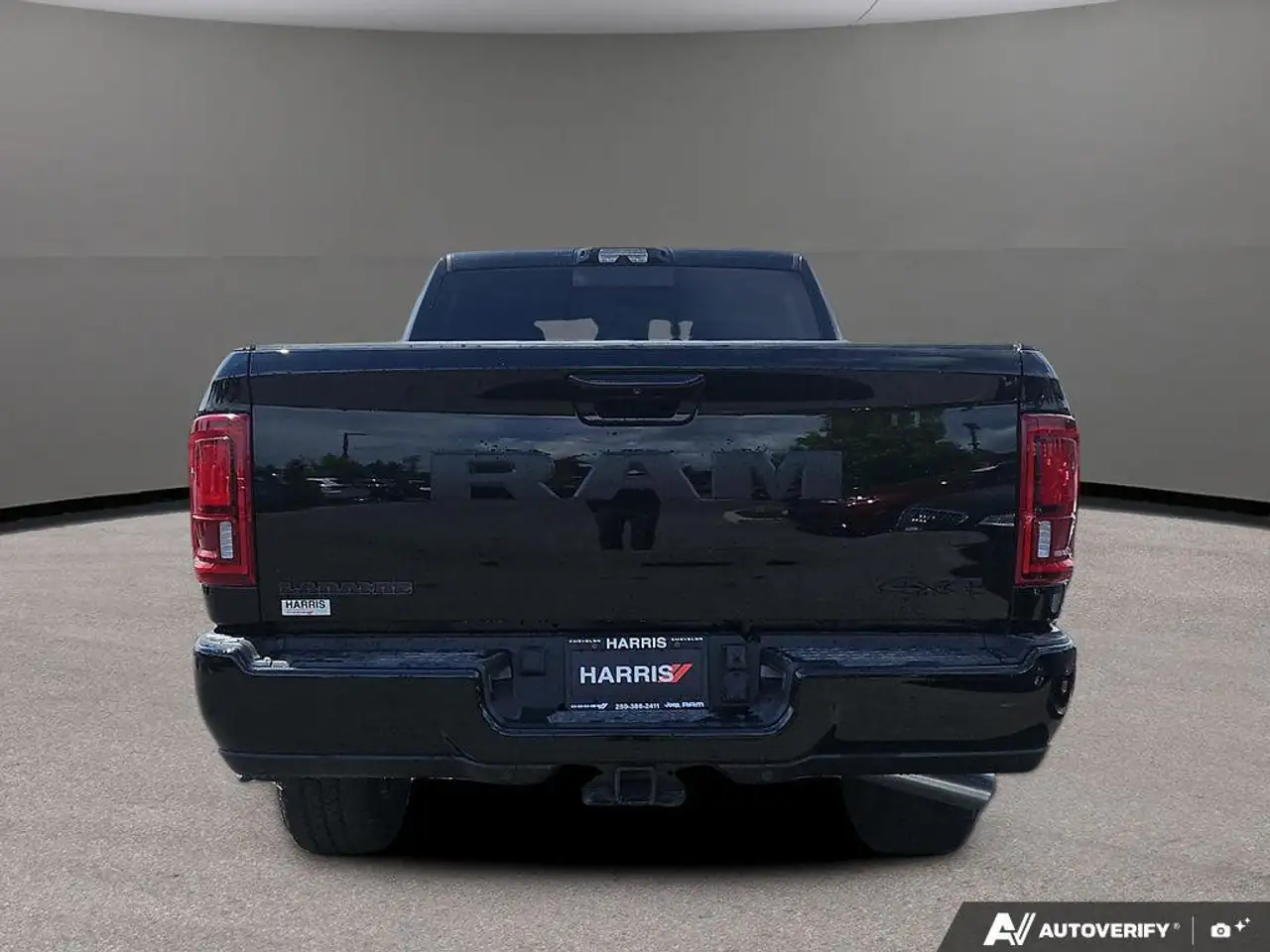 RAM 3500 снимка RAM 3500