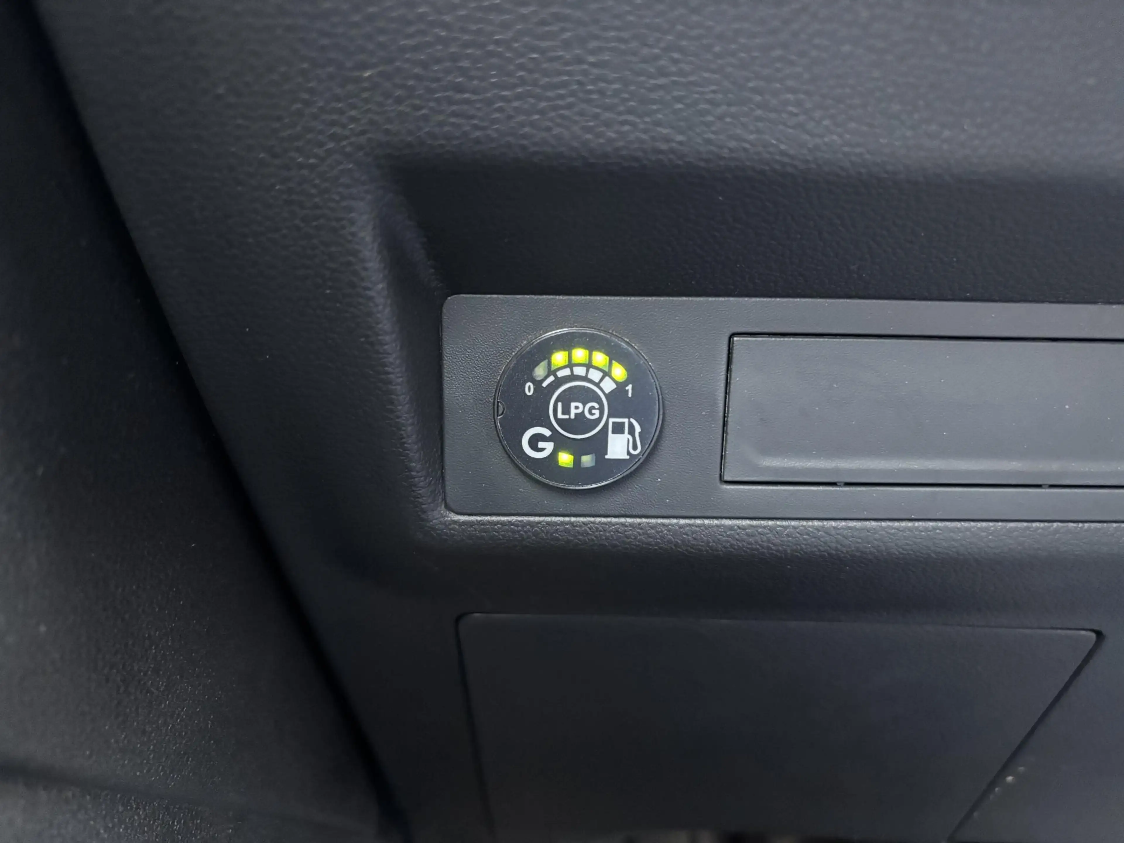 Renault Captur 1.0 TCe 100 Bi-Fuel Intens | 1e Eig | LPG | Climat — photo 24