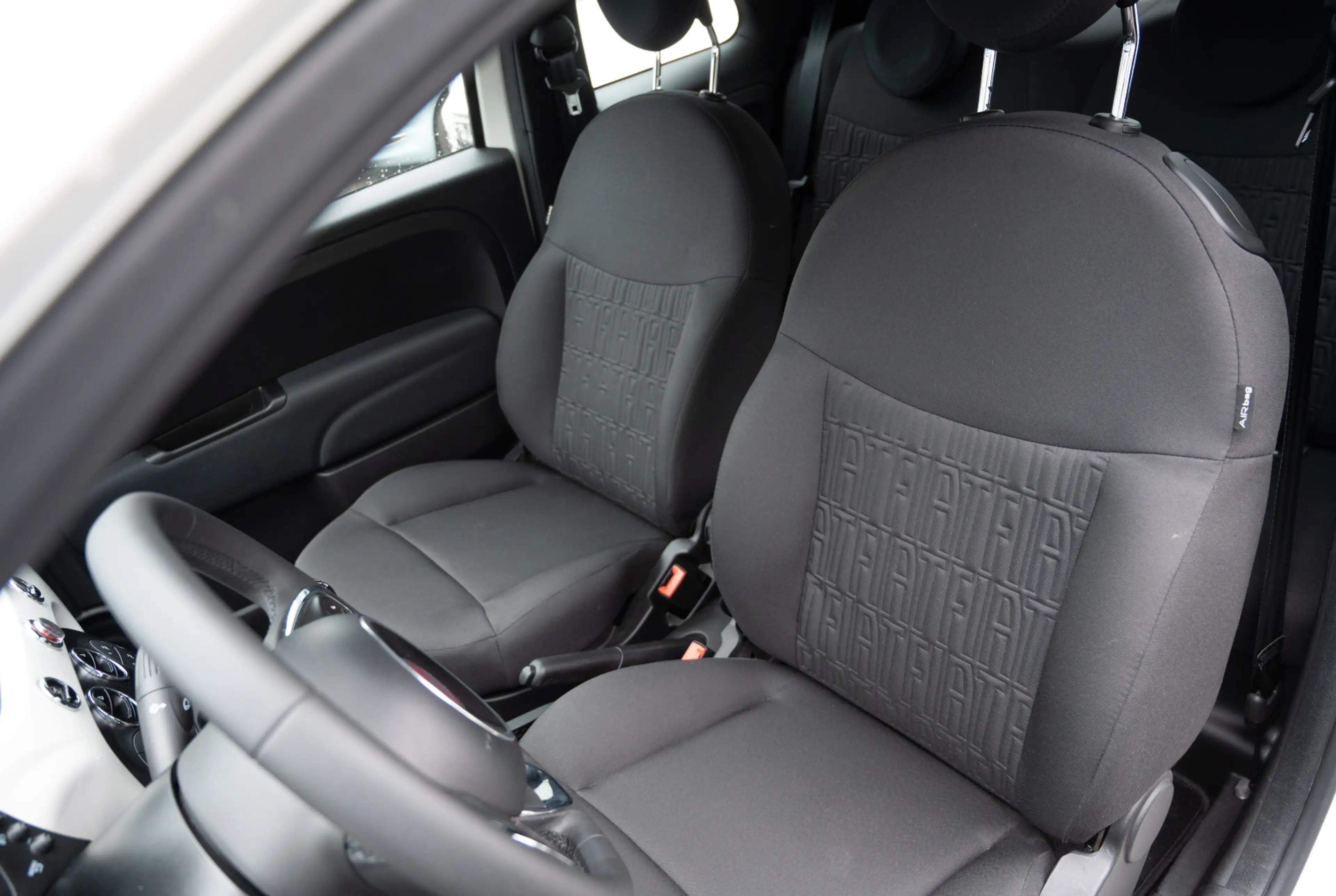 Fiat 500 Dolcevita 1.0 GSE N3 Hybrid 70 *KOMFORT-PAKET*TECH-PAKET* — photo 8