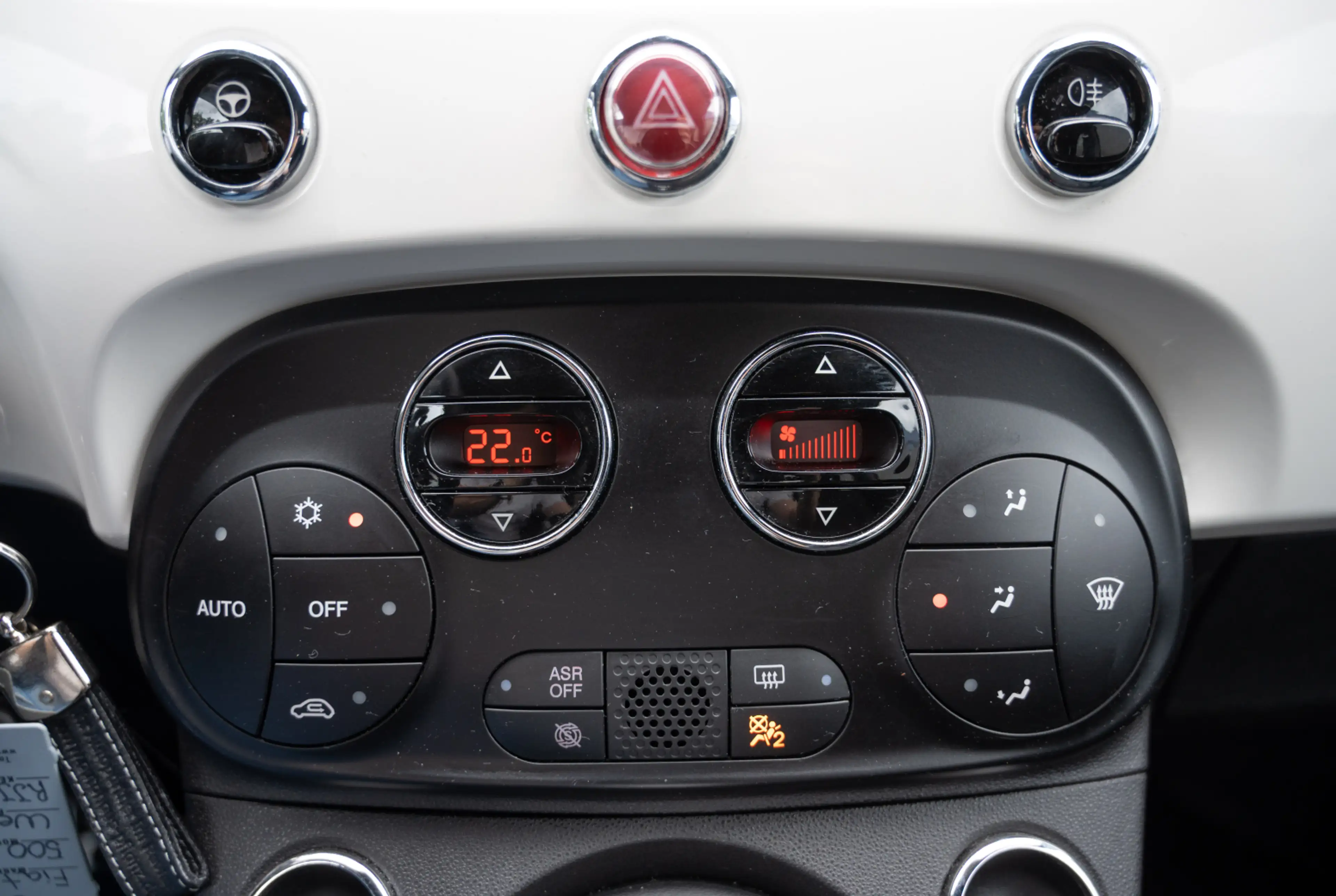Fiat 500 Dolcevita 1.0 GSE N3 Hybrid 70 *KOMFORT-PAKET*TECH-PAKET* — photo 11
