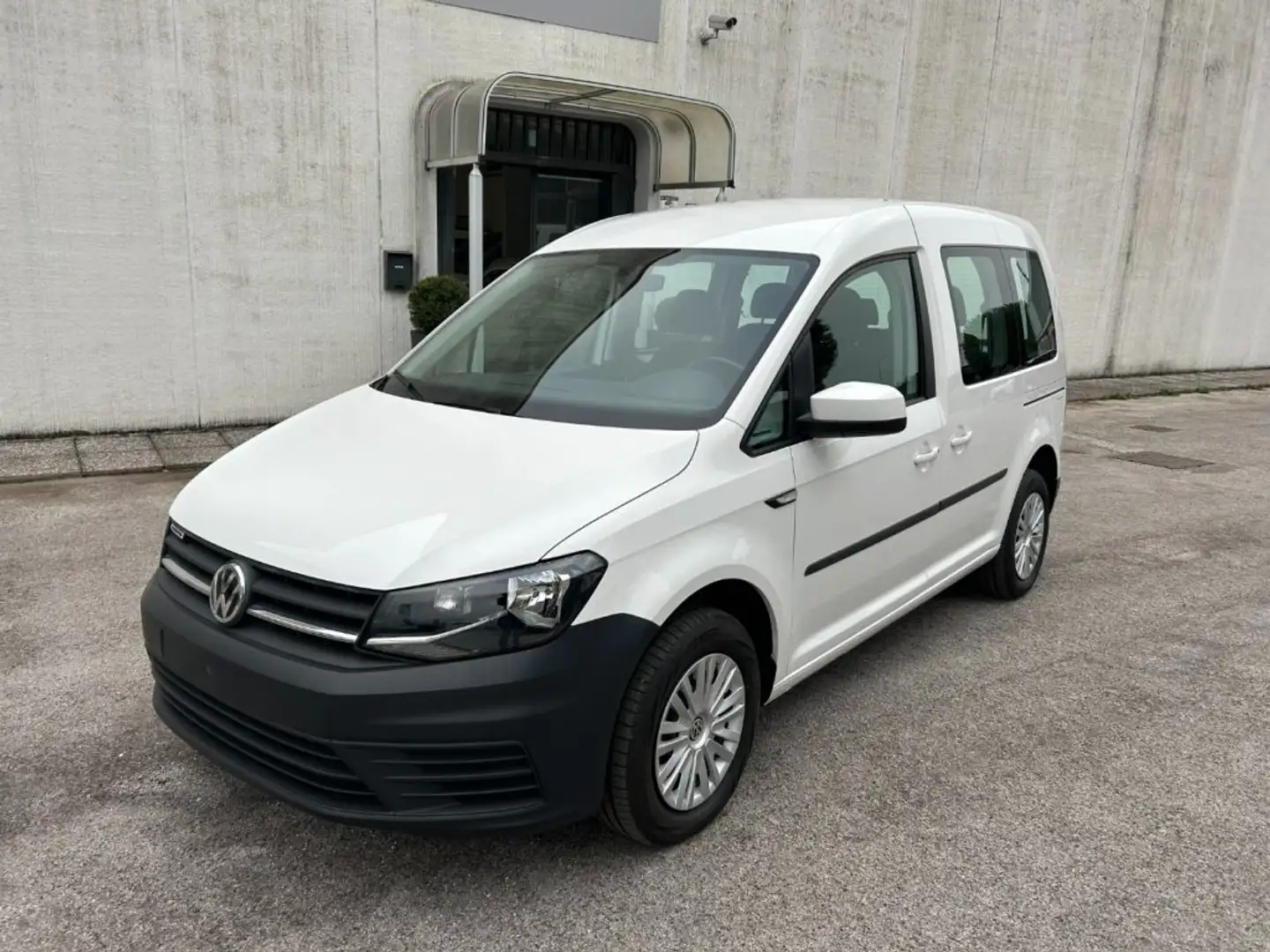 Volkswagen Caddy 1.4 TGI 5 Posti Bianco - 1