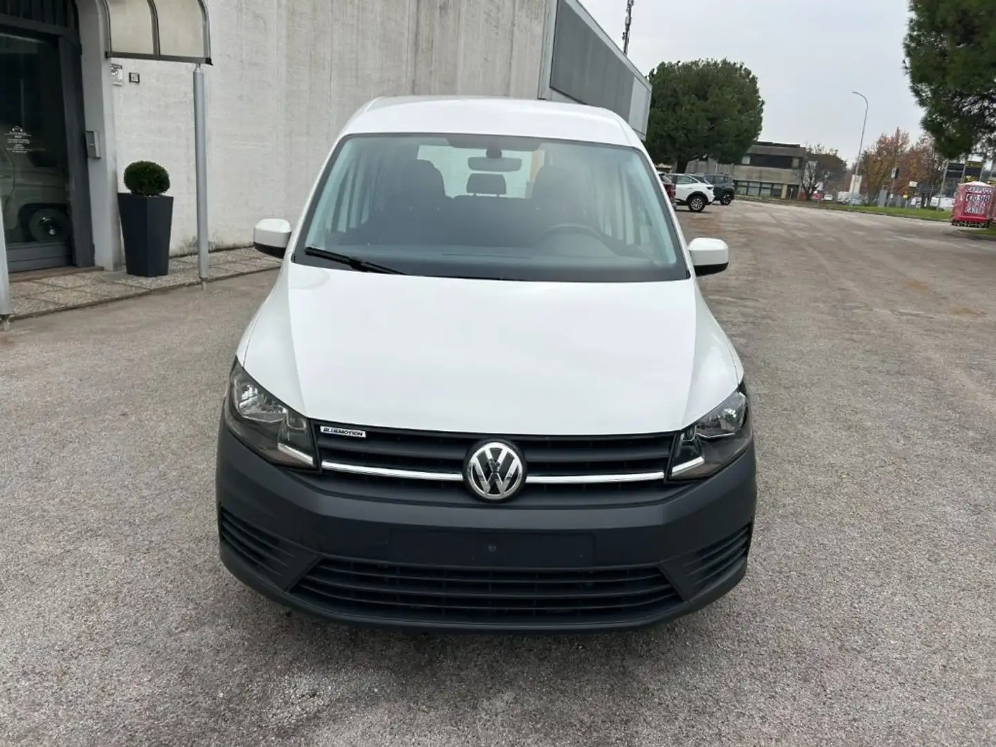 Volkswagen Caddy 1.4 TGI 5 Posti Bianco - 2