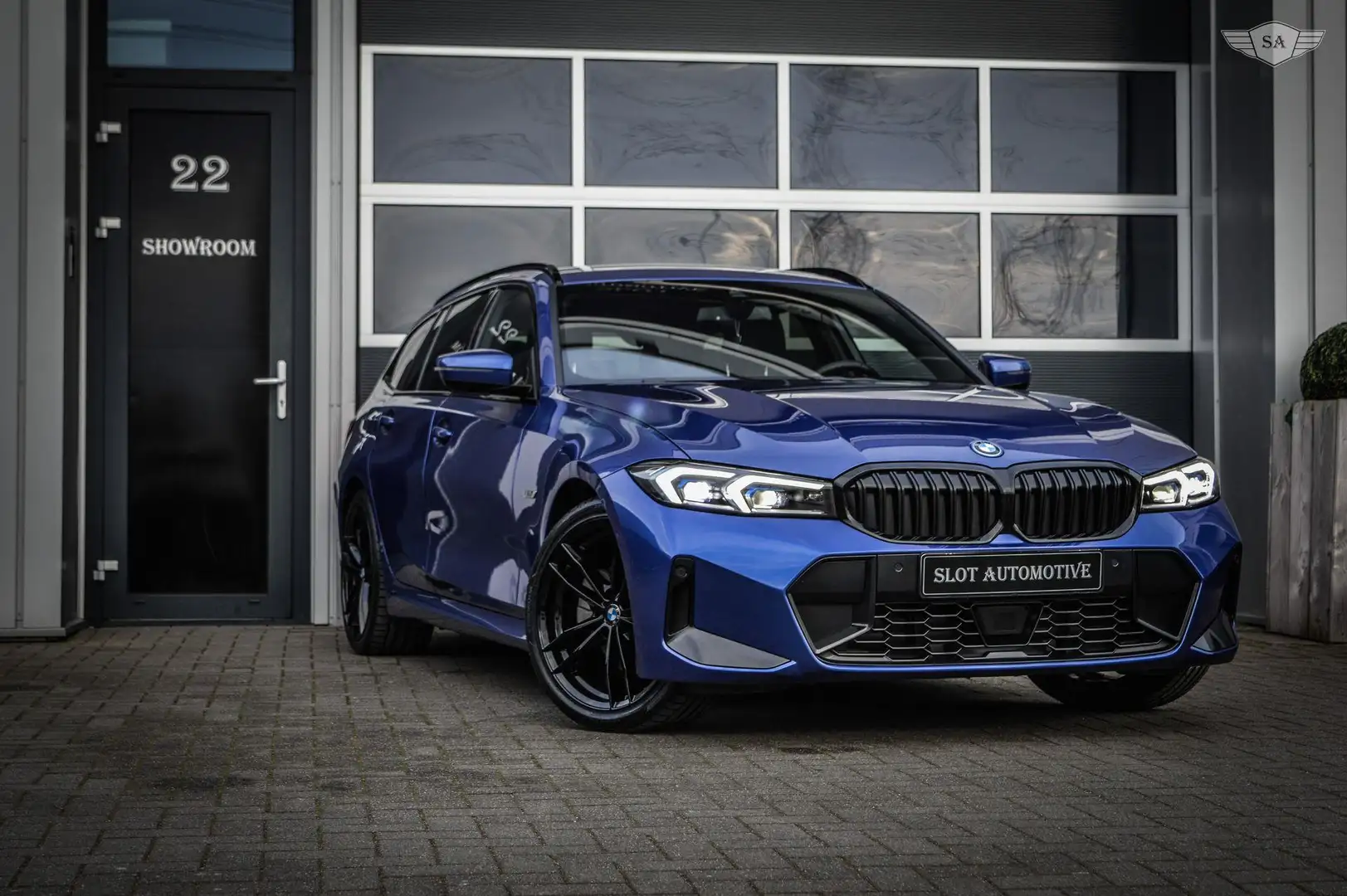 BMW 330 3-serie Touring 330e|M-PAKKET|*FACELIFT* ACC|LED|C Blauw - 2