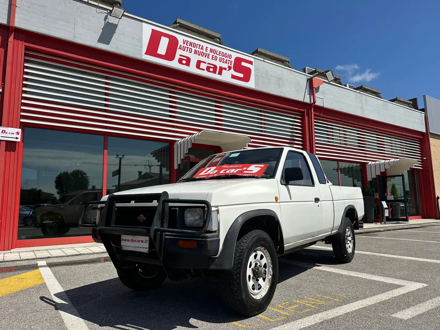Nissan King Cab 2.5d, MOLTISSIMI LAVORI ESEGUITI! Blanc - 1