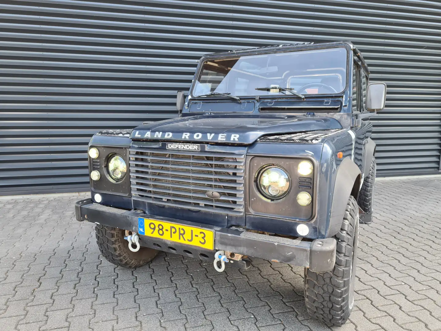 Land Rover Defender 90 2.0 Mpi ex Carabinieri Blauw - 2