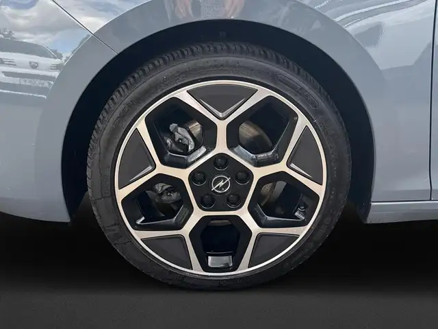 Opel Astra view 10
