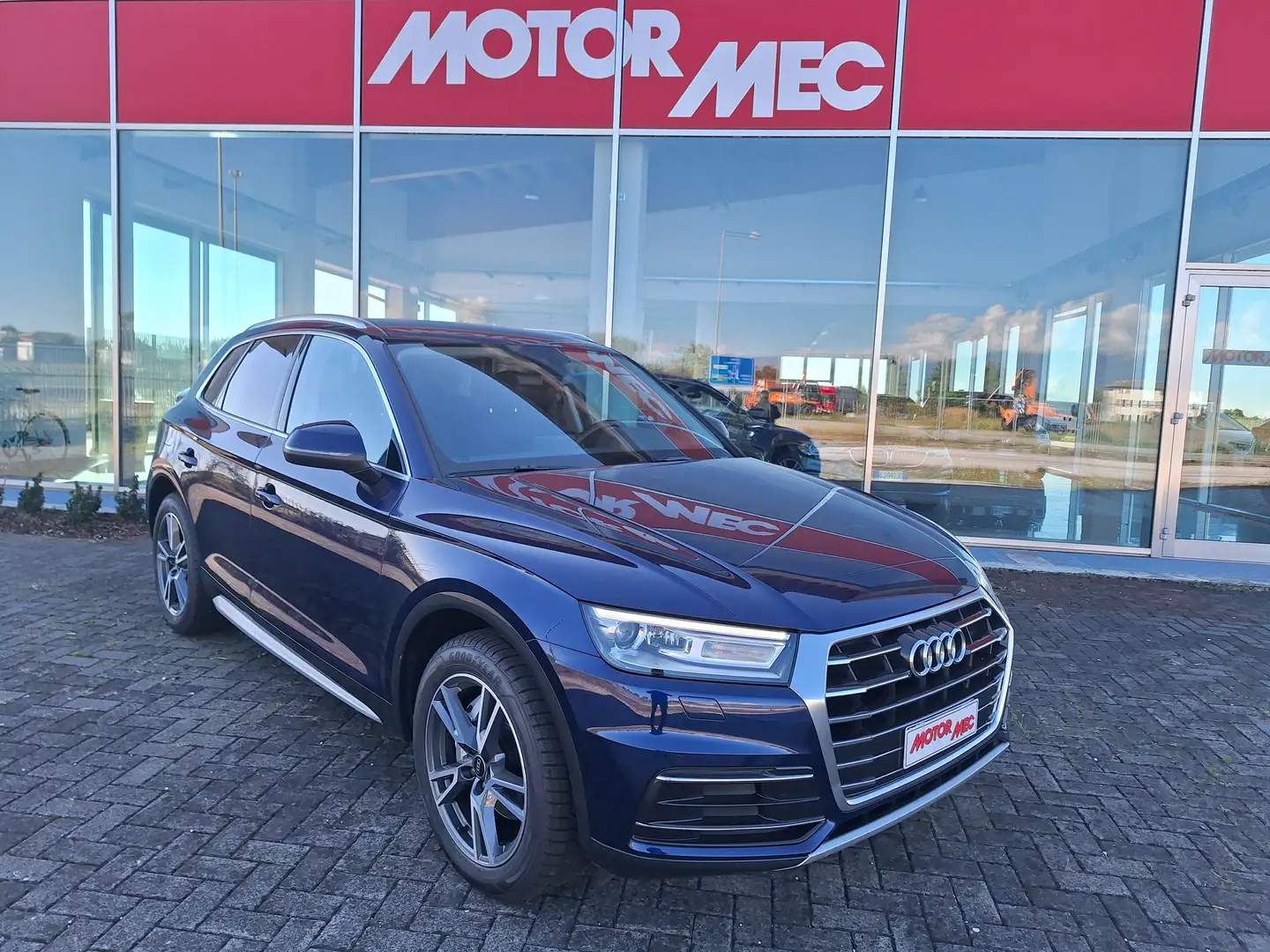 Audi Q5 Q5 35 2.0 tdi mhev Business Design 163cv S-Tronic Blu/Azzurro - 1