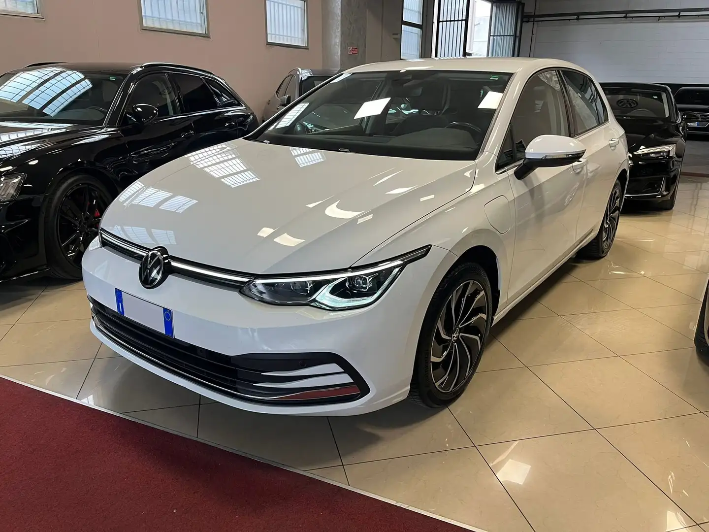 Volkswagen Golf 1.4 tsi ehybrid Style 204cv dsg VIRTUAL Bianco - 1