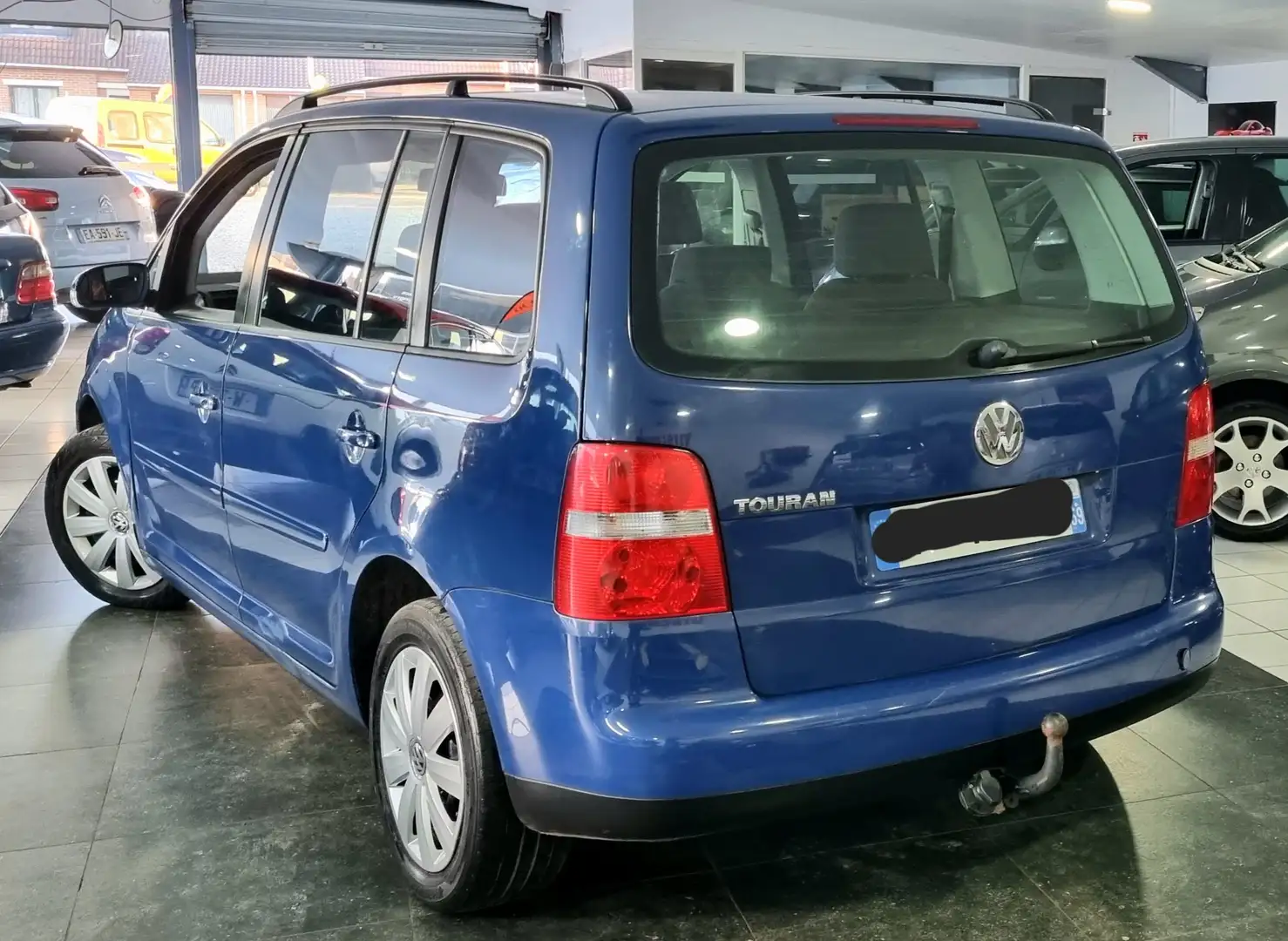 Volkswagen Touran 1.6 102 5pl Bleu - 2