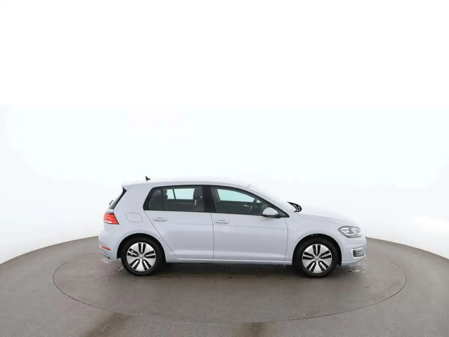 Volkswagen Golf e- 35.8kWh Aut LED NAVI R-KAMERA PARKHILFE Blanc - 2