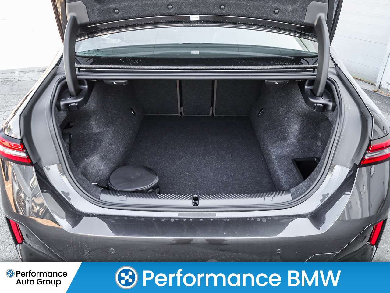2026 BMW 5 Series DEMO-550e PHEV-Prem.Enhance-MSptPro-AdvDrvAsst thumb 7