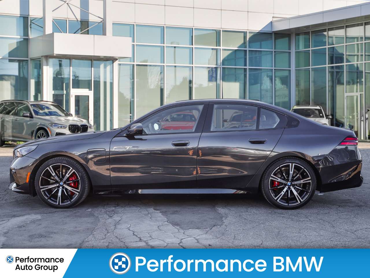 2026 BMW 5 Series DEMO-550e PHEV-Prem.Enhance-MSptPro-AdvDrvAsst alt 3
