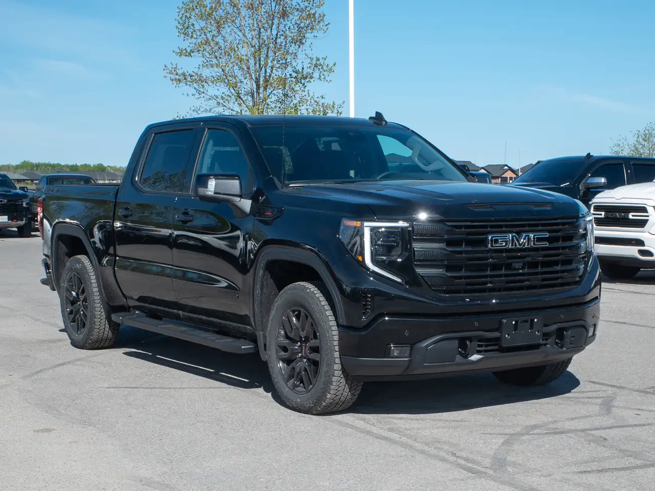 GMC Sierra 1500 снимка GMC Sierra 1500