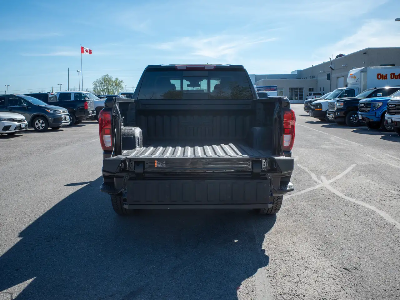 GMC Sierra 1500 снимка GMC Sierra 1500