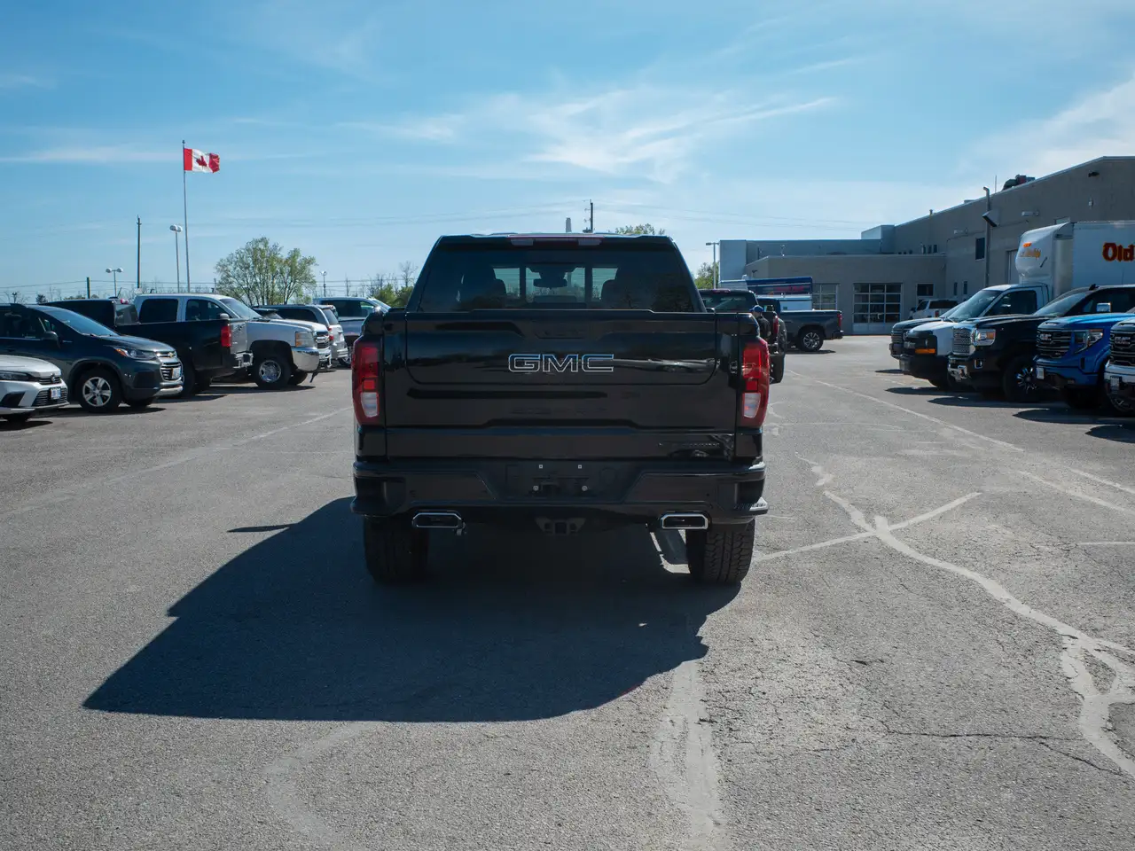GMC Sierra 1500 снимка GMC Sierra 1500