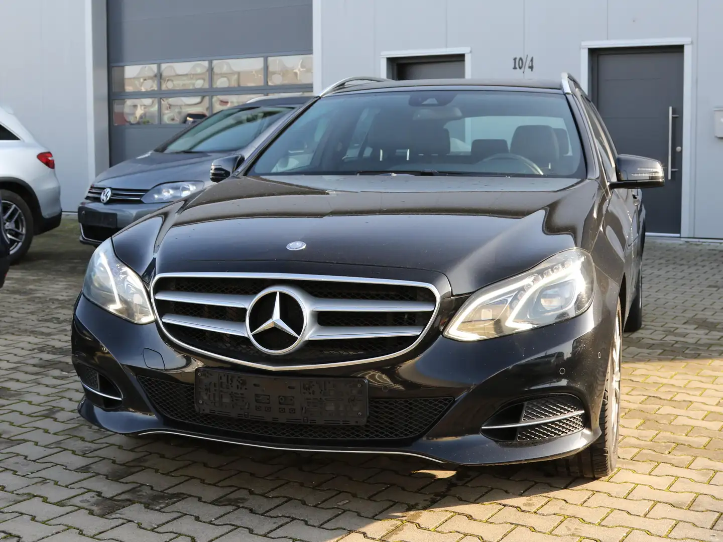 Mercedes-Benz E 220 E-Klasse T-Modell Diesel T BlueTEC Avantgarde Noir - 1