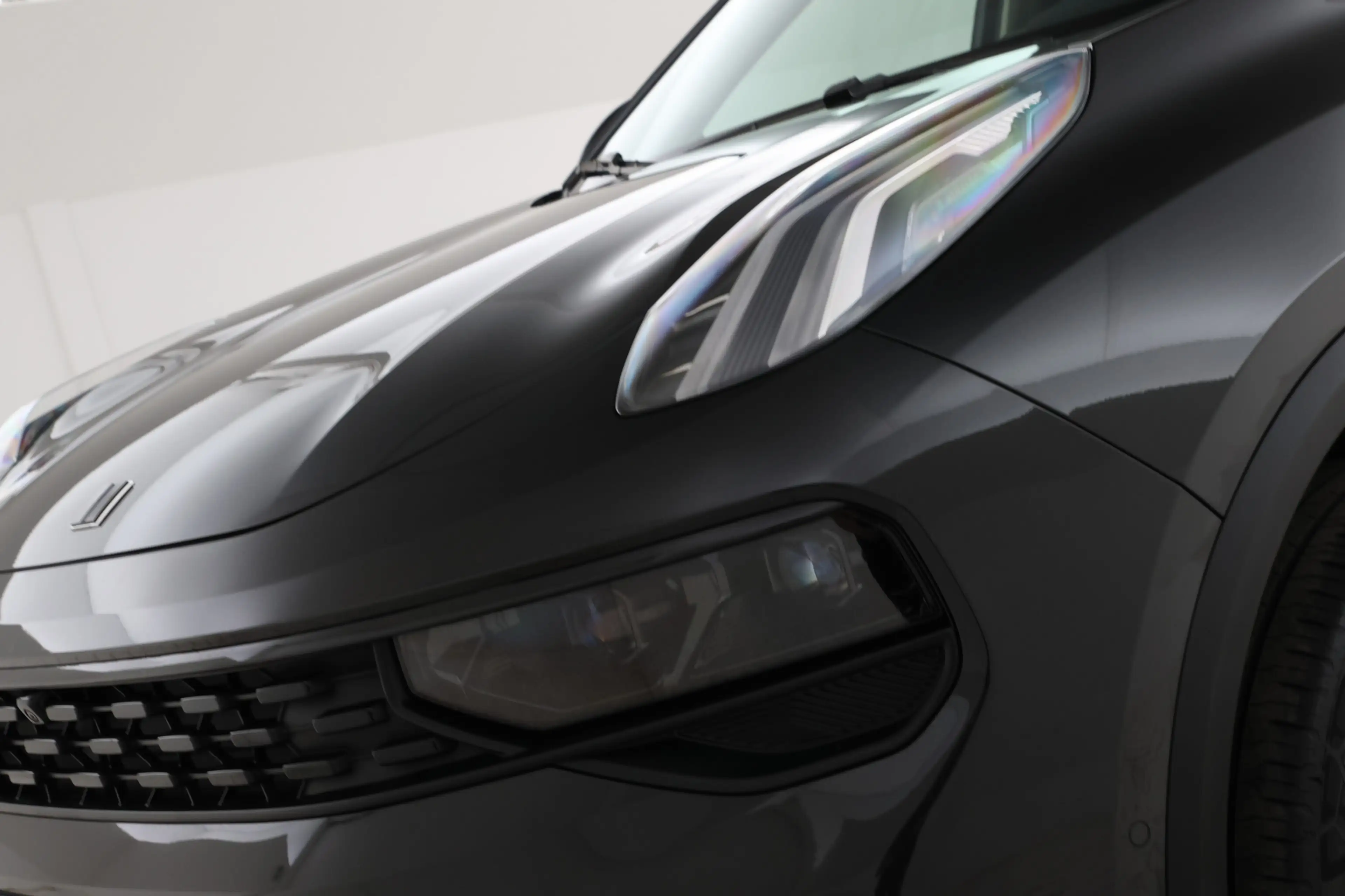 Lynk & Co 01 1.5 Full black, Panorama, Applecarplay — photo 5