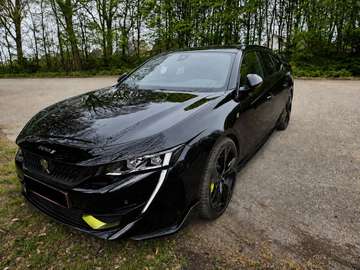 508 SW 1.6 PHEV 4WD PSE (EU6.4) + Focal Audio + Winter Tyres