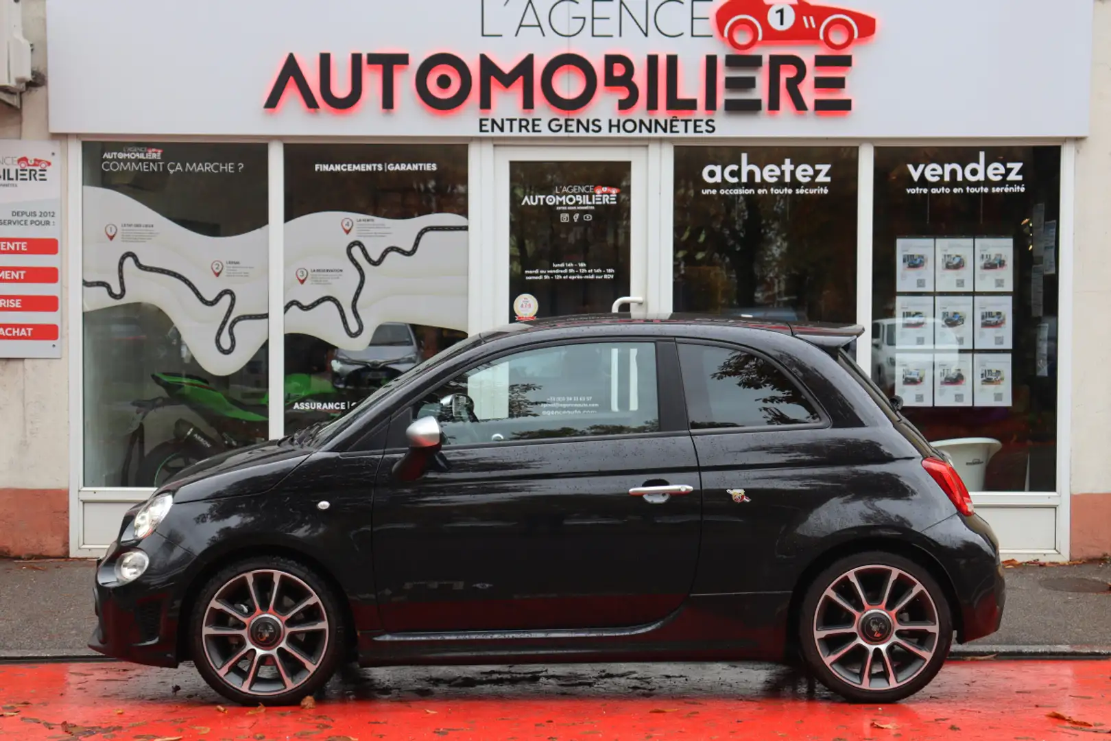Abarth 500e 595 Turismo 1.4 165 BVA (1ère main, ACC, Radars, Black - 2