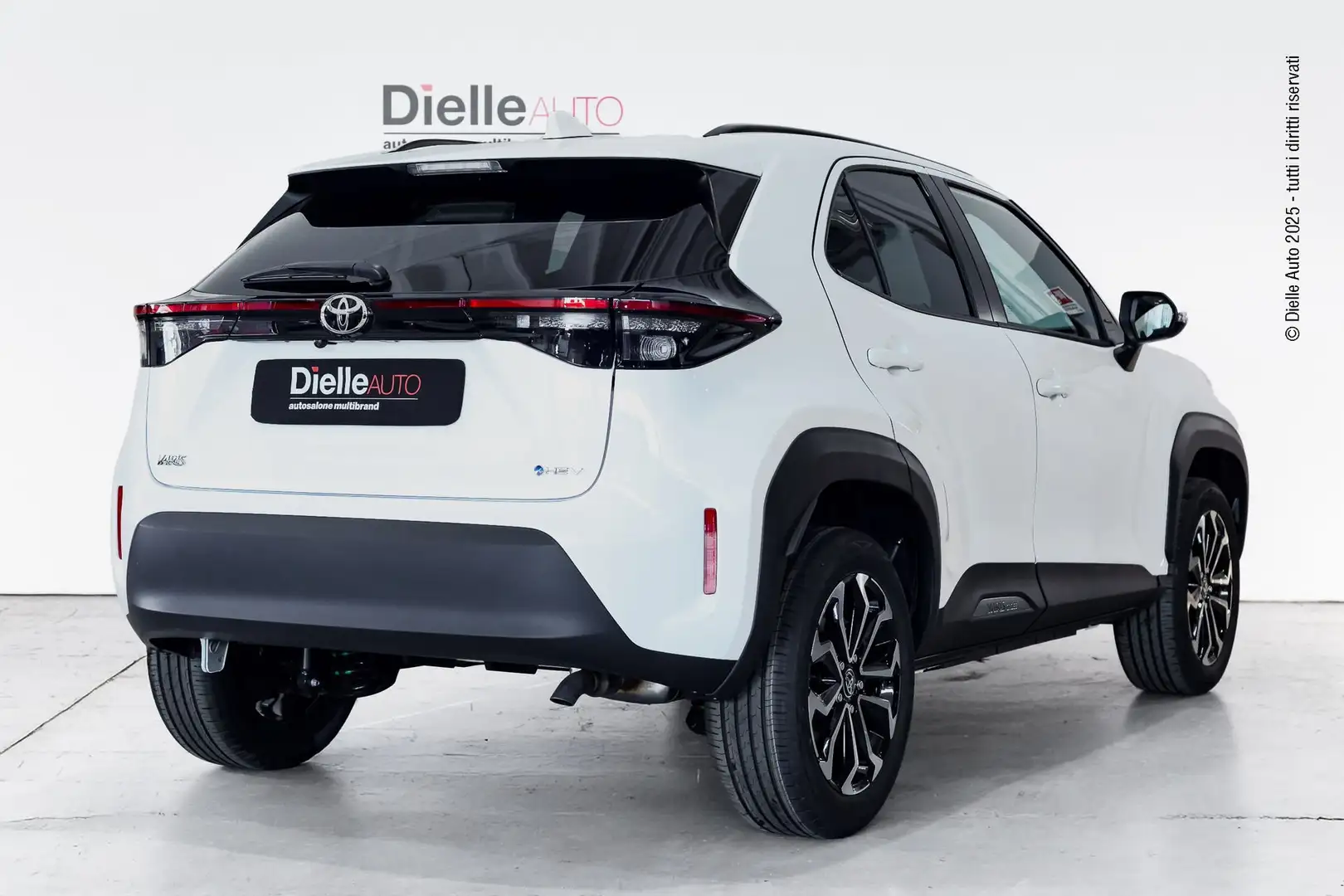 Toyota Yaris Cross YARIS CROSS TEAMPLAYER 1.5 VVT-I HYBRID 130HP CVT Wit - 2