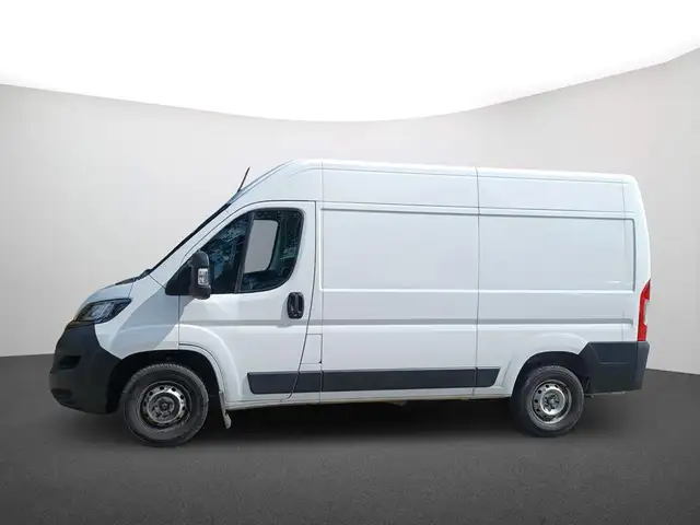 Peugeot Boxer view 4