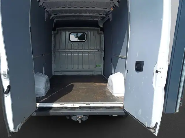 Peugeot Boxer view 7