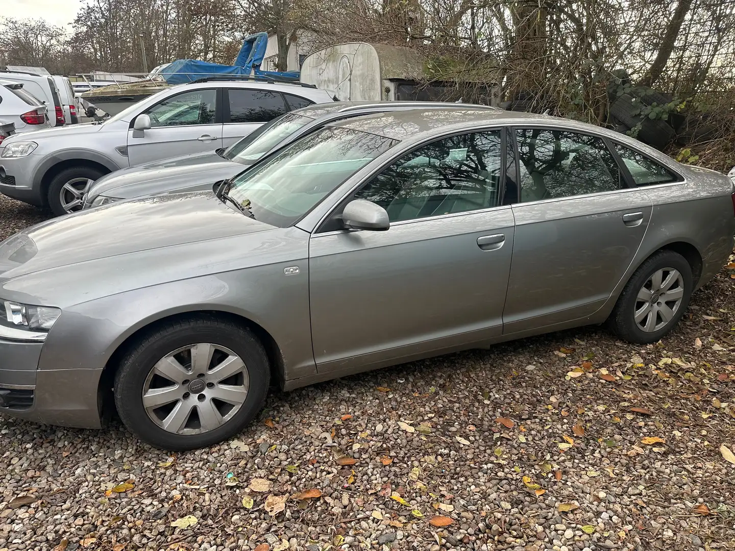 Audi A6 2.7 TDI LIMOUSINE KLIMA NAVI LEDER ALU TÜV Grau - 1