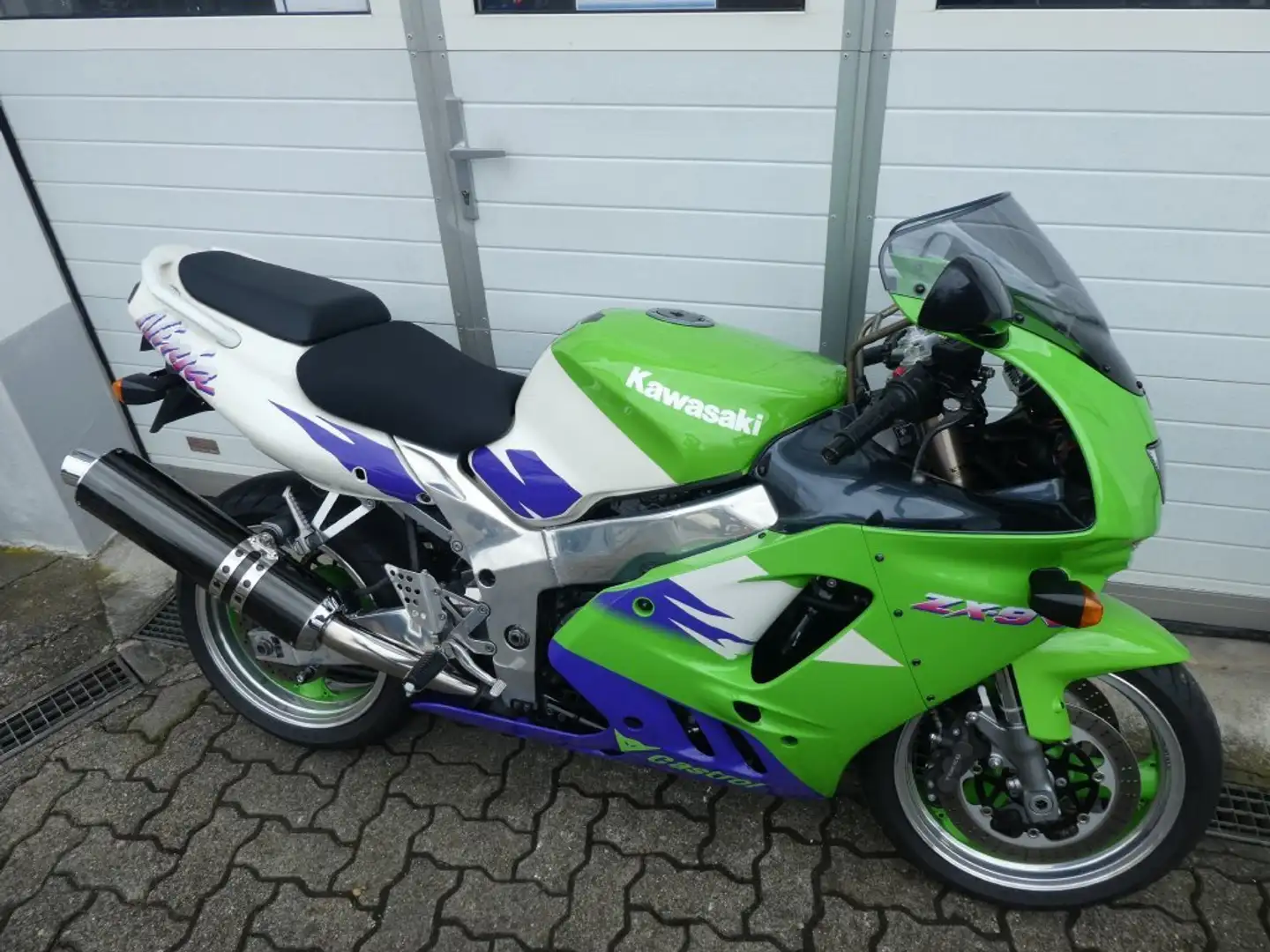 Kawasaki Ninja ZX-9R schöner originaler Zustand, KD und Tüv neu Verde - 1