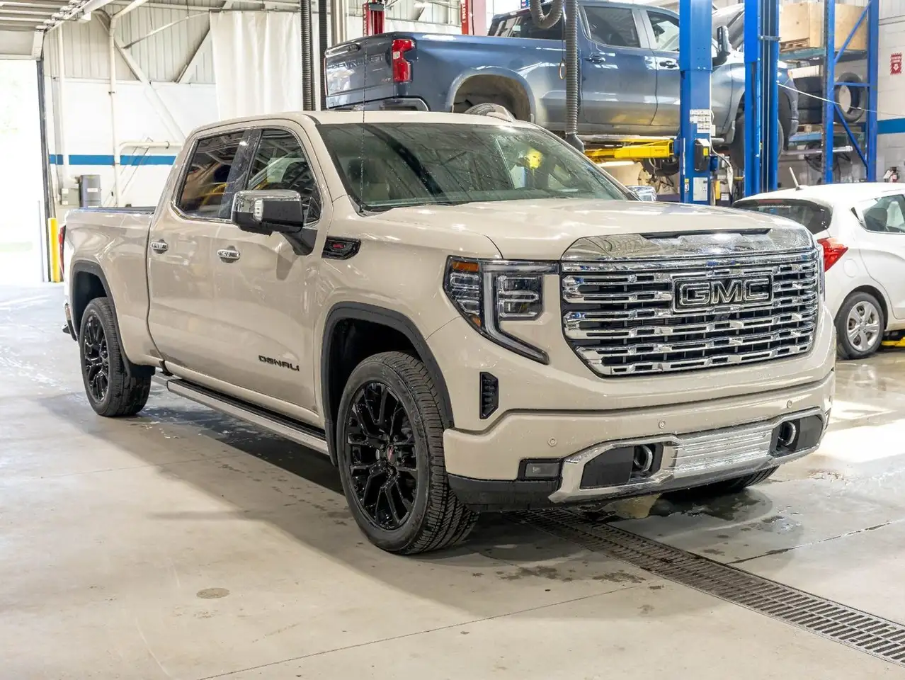 GMC Sierra 1500 снимка GMC Sierra 1500
